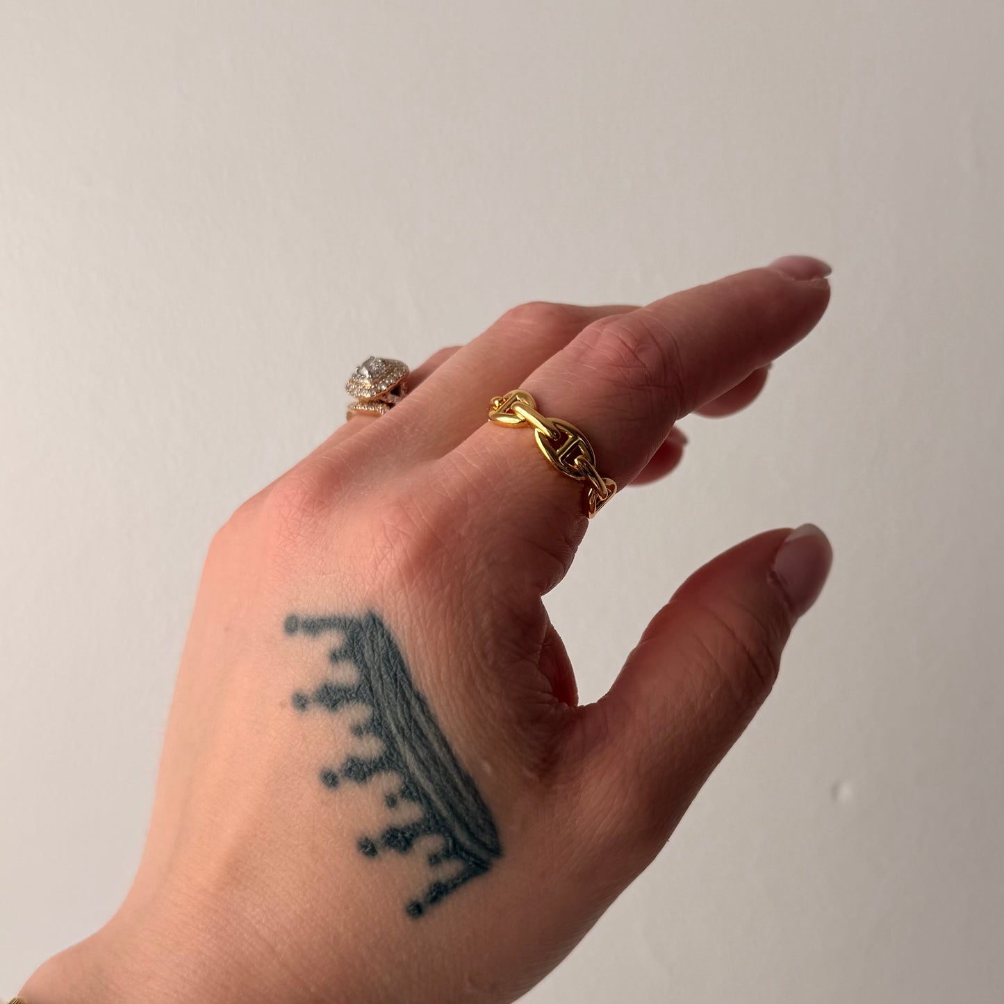 H Ring