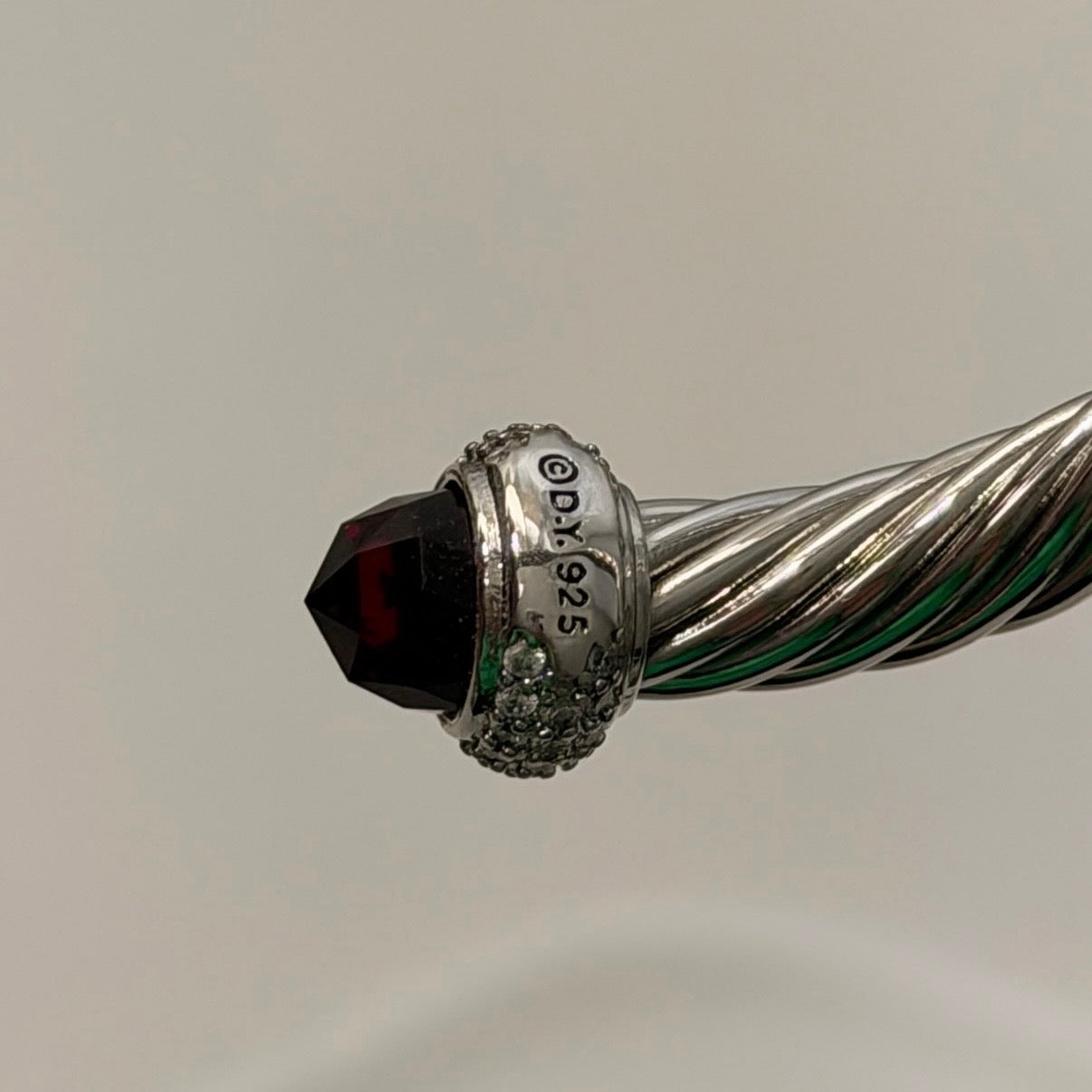 DY Bangle