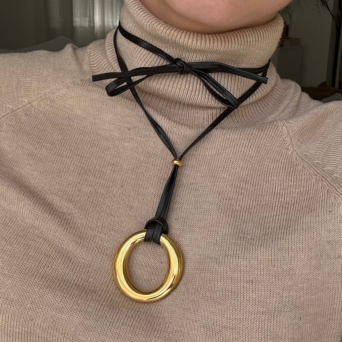 Fall Round Pendant Necklace