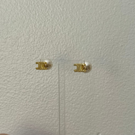 Cel Pearl Studs