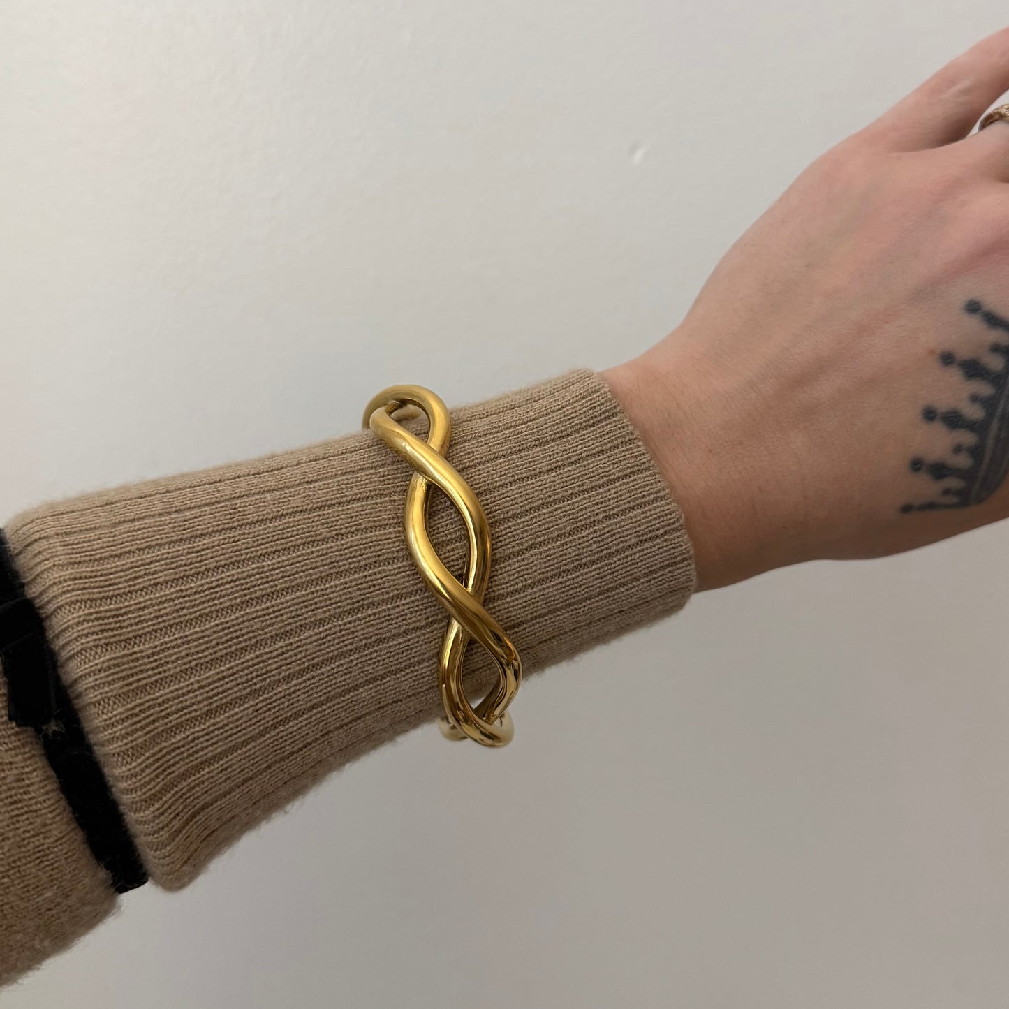 Tangled Bracelet