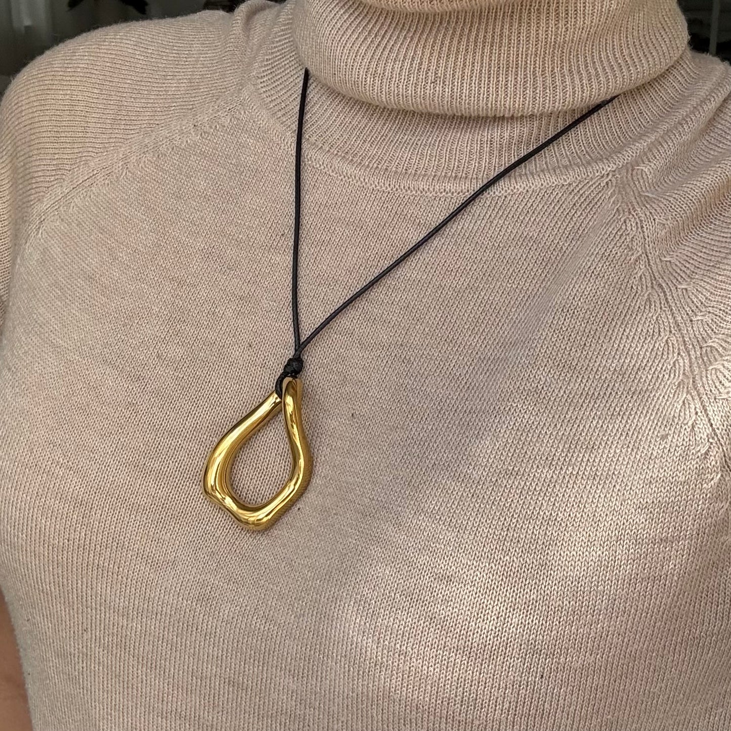 Fall Pendant Necklaces