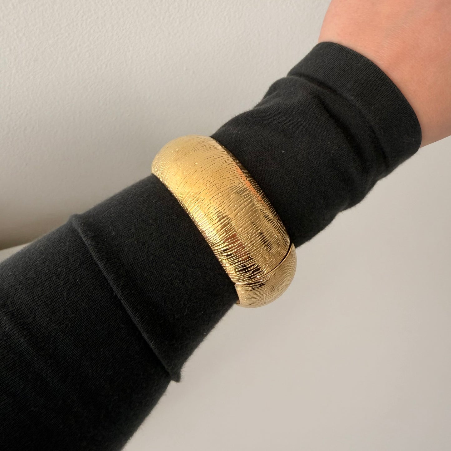 Gold Textured Bangle