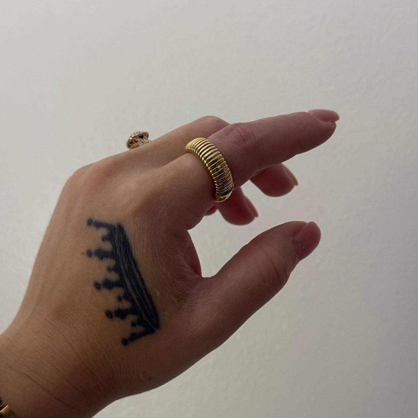 Ribbed Ring