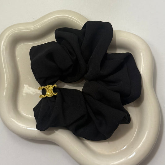 Cel Scrunchie